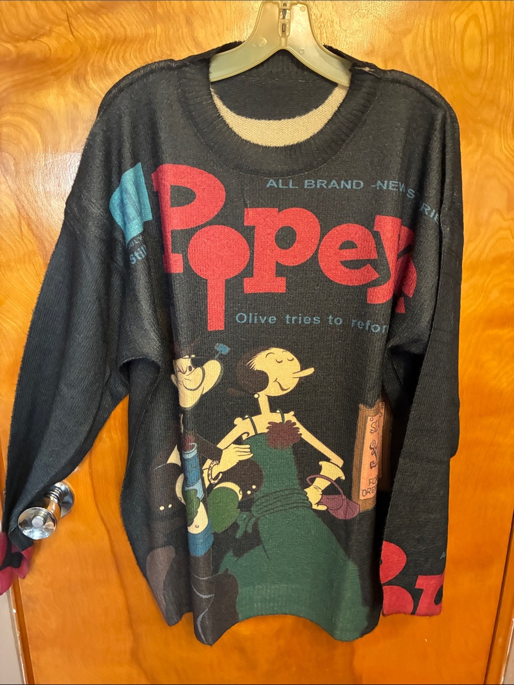 Graphic Crewneck Sweater - POPEYE & OLIVE OIL. Size XL.   OVERSIZED. BRAND NEW